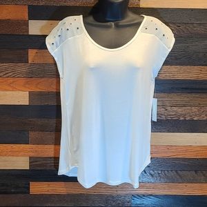 💖 10 FOR $13 NEW COLOR THREAD IVORY SLEEVELESS💖